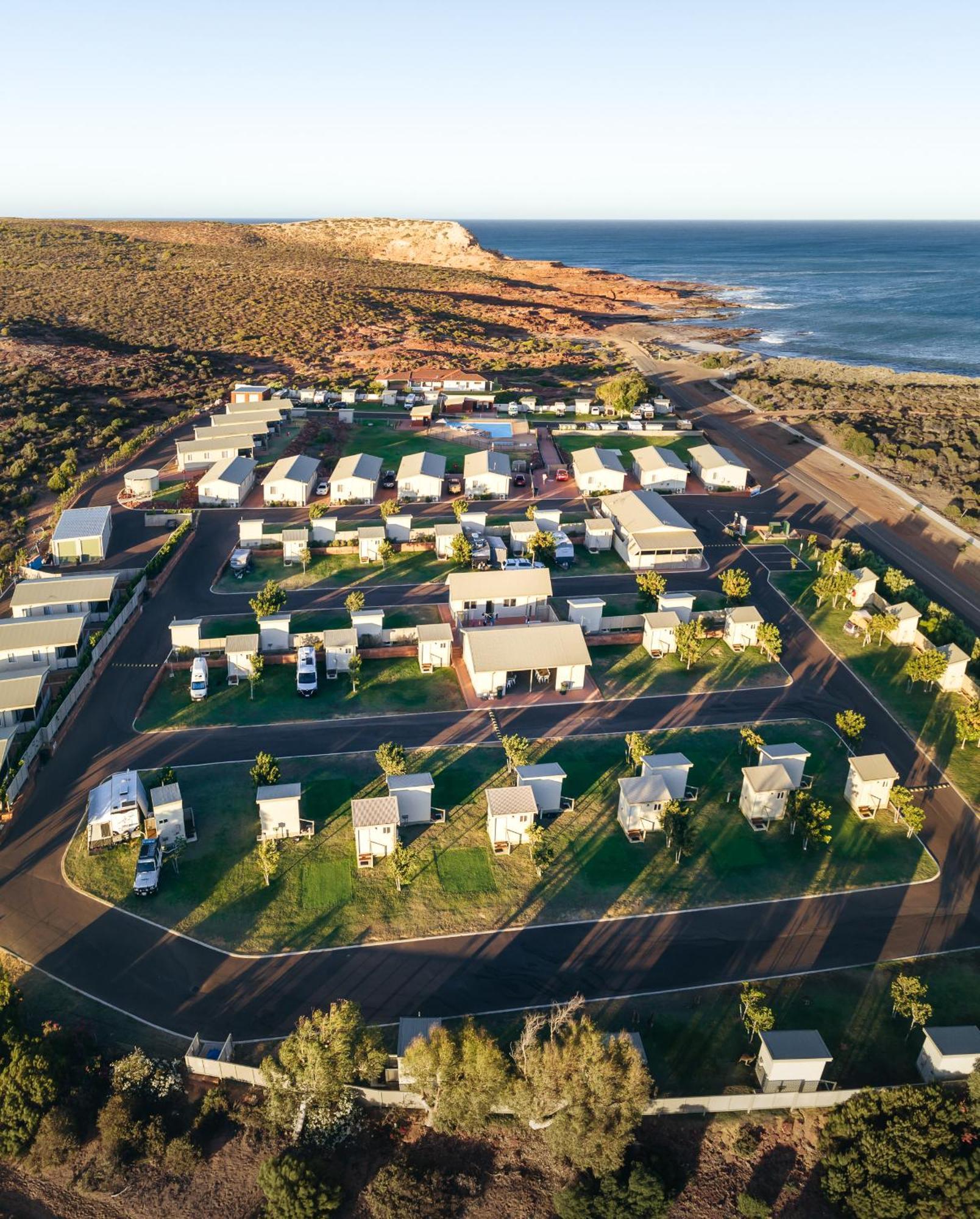 Готель Kalbarri Red Bluff Tourist Park Екстер'єр фото